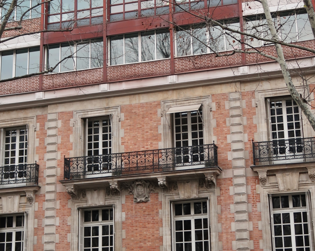 36_avenue_Marceau,_Paris_8e