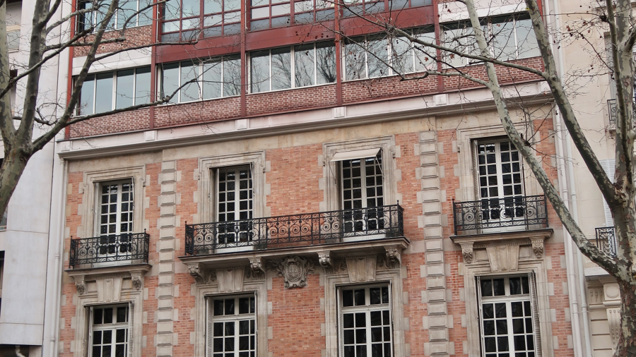 36_avenue_Marceau,_Paris_8e